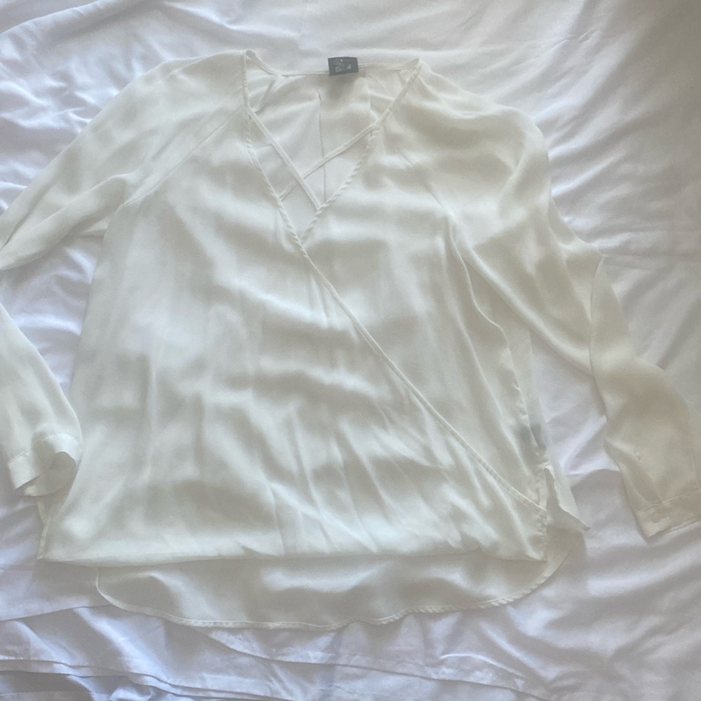 White v neck drape blouse